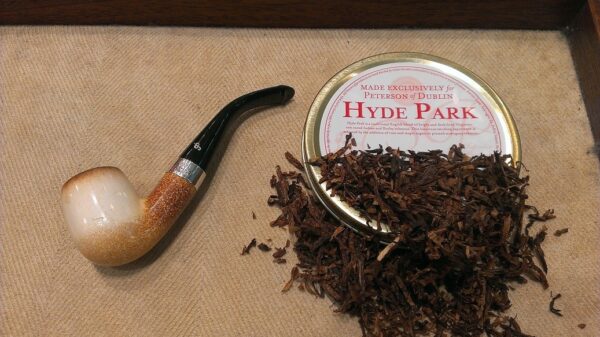 Thuốc Tẩu Peterson Hyde Park Pipe Tobacco
