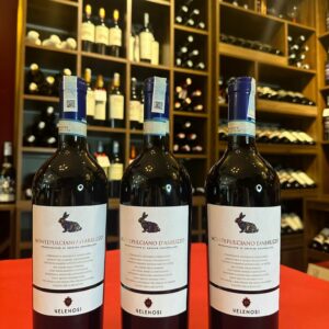 Ruou Vang Montepulciano D abruzzo Velenosi 1