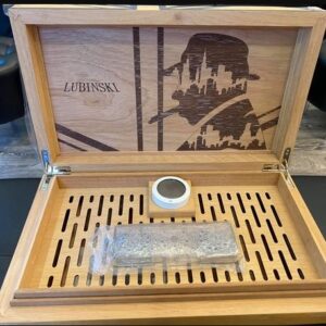 Hộp Bảo Quản Xì Gà Lubinski RA 960 Winston Churchill 1 Hop Bao Quan Xi Ga Lubinski RA 960 Winston Churchill 2