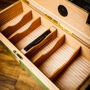 Hop Bao Quan Xi Ga Lubinski YJA 60022 2