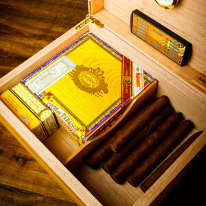 Hop Bao Quan Xi Ga Lubinski YJA 60029 1