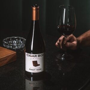 Rượu Vang Cigar Box Pinot Noir 3 Ruou Vang Cigar Box Pinot Noir 3
