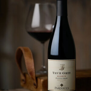 Ruou Vang True Grit Reserve Petite Sirah 1