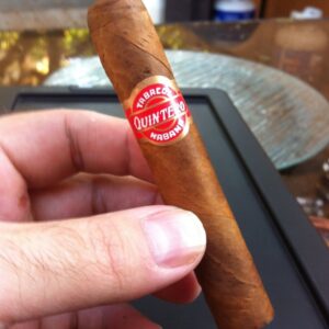 Xì Gà Quintero Petit Quintero 25 Điếu 2 Xi Ga Quintero Petit Quintero 1