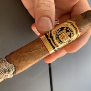 Xi Ga Arturo Fuente Don Carlos Eye of The Shark 4
