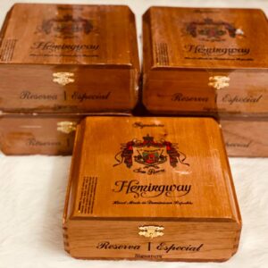 Xi Ga Arturo Fuente Hemingway Signature Maduro 1