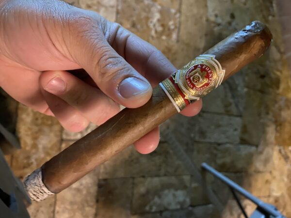 Xì Gà Arturo Fuente Rosado Sungrown Magnum R 54