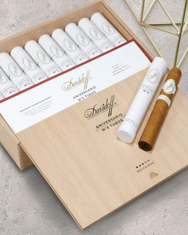 Xì Gà Davidoff Aniversario No 3 Tubos