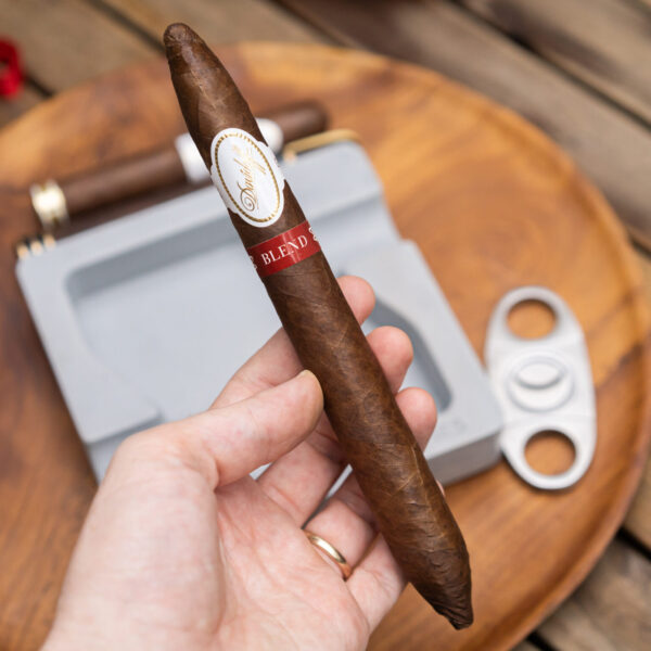 Xì Gà Davidoff Announces Blend Exclusive Salomones