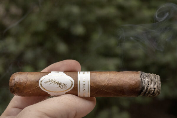 Xì Gà Davidoff Limited Edition Robusto Intenso 2020