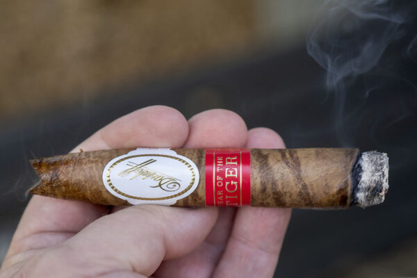 Xì Gà Davidoff Limited Edition Year of The Tiger 2022