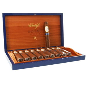 Xi Ga Davidoff Royal Release Robusto 2
