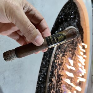 Xi Ga Davidoff Winston Churchill Late Hour Toro 4