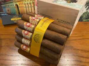 Giới Thiệu Xì Gà H.Upmann 1 Xì Gà H.Upmann Connossieur No 2