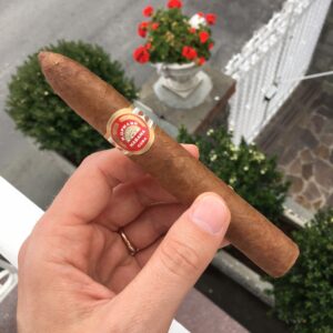Xì Gà H. Upmann No 2 2 Xi Ga H.Upmann No 2 3