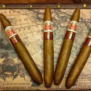 Xi Ga Hoyo De Monterrey Elegantes LCDH 1