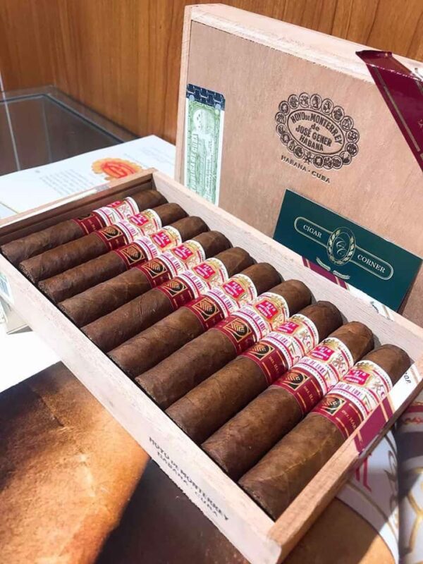 Xì Gà Hoyo De Monterrey Epicure de Luxe LCDH