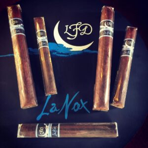 Xi Ga La Flor Dominicana La Nox 3