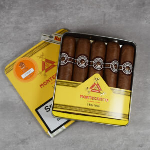 Xi Ga Montecristo Media Corona 1