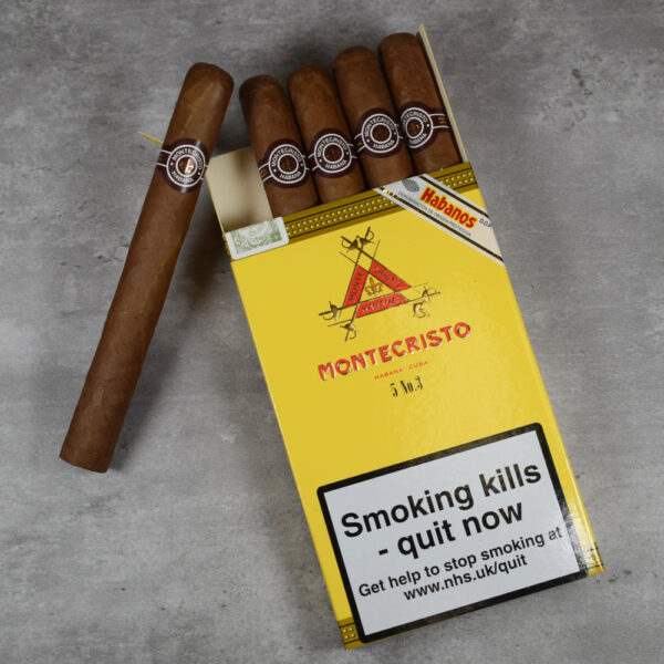 Xì Gà Montecristo No 3