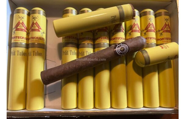 Xì Gà Montecristo Petit Tubos