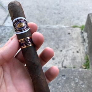 Xì Gà Romeo y Julieta Media Noche Robusto 1 Xi Ga Romeo y Julieta Media Noche Robusto 3