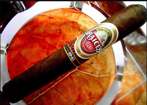 Xì Gà Alec Bradley Raices Robusto