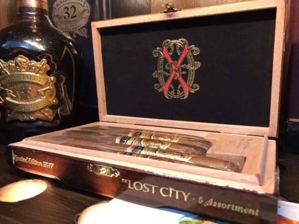 Xì Gà Arturo Fuente Opus X Lost Box 5 Limited Assoriment