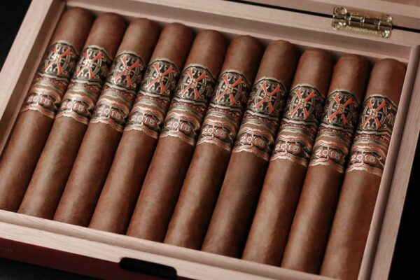 Xì Gà Arturo Fuente Opusx Heaven And Earth Tauros The Bull