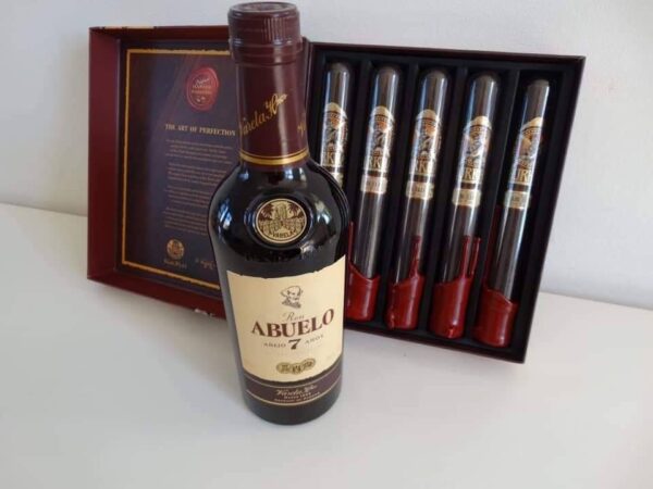 Xì Gà Gurkha Abuelo 7 Anejo