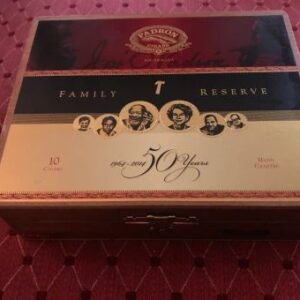 Xì Gà Padron Family Reserve 50 Years 3 Xi Ga Padron Family Reserve 50 Years 2