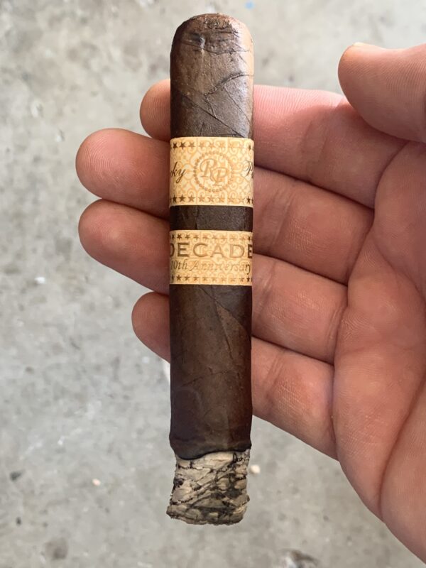 Xì Gà Rocky Patel Decade