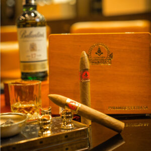 Xì Gà Vinaboss Pyramide 54 Loại 1 Điếu 2 Xi Ga Vinaboss Pyramide 54 2